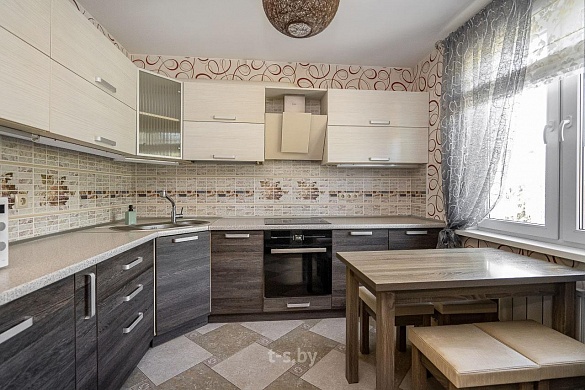 Продажа трехкомнатной квартиры, Лесной, Александрова ул., 9 - фото 3 