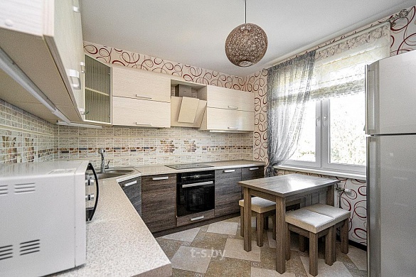 Продажа трехкомнатной квартиры, Лесной, Александрова ул., 9 - фото 2 