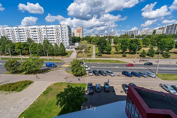 Продажа трехкомнатной квартиры, Минск, Одинцова ул., 69 - фото 8 